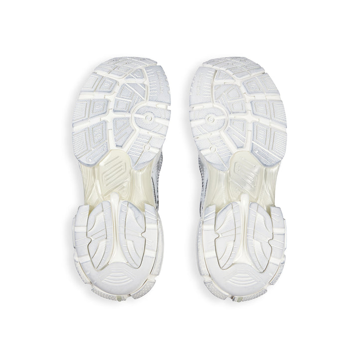 Balenciaga Runner – Where High Fashion Meets Retro Athleticism