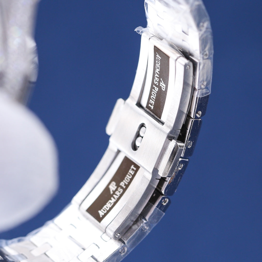 Audemars Piguet Watch – Timeless Luxury, Prestige & Sophistication