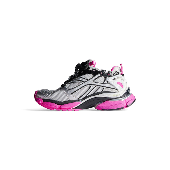 Balenciaga Runner – Where High Fashion Meets Retro Athleticism