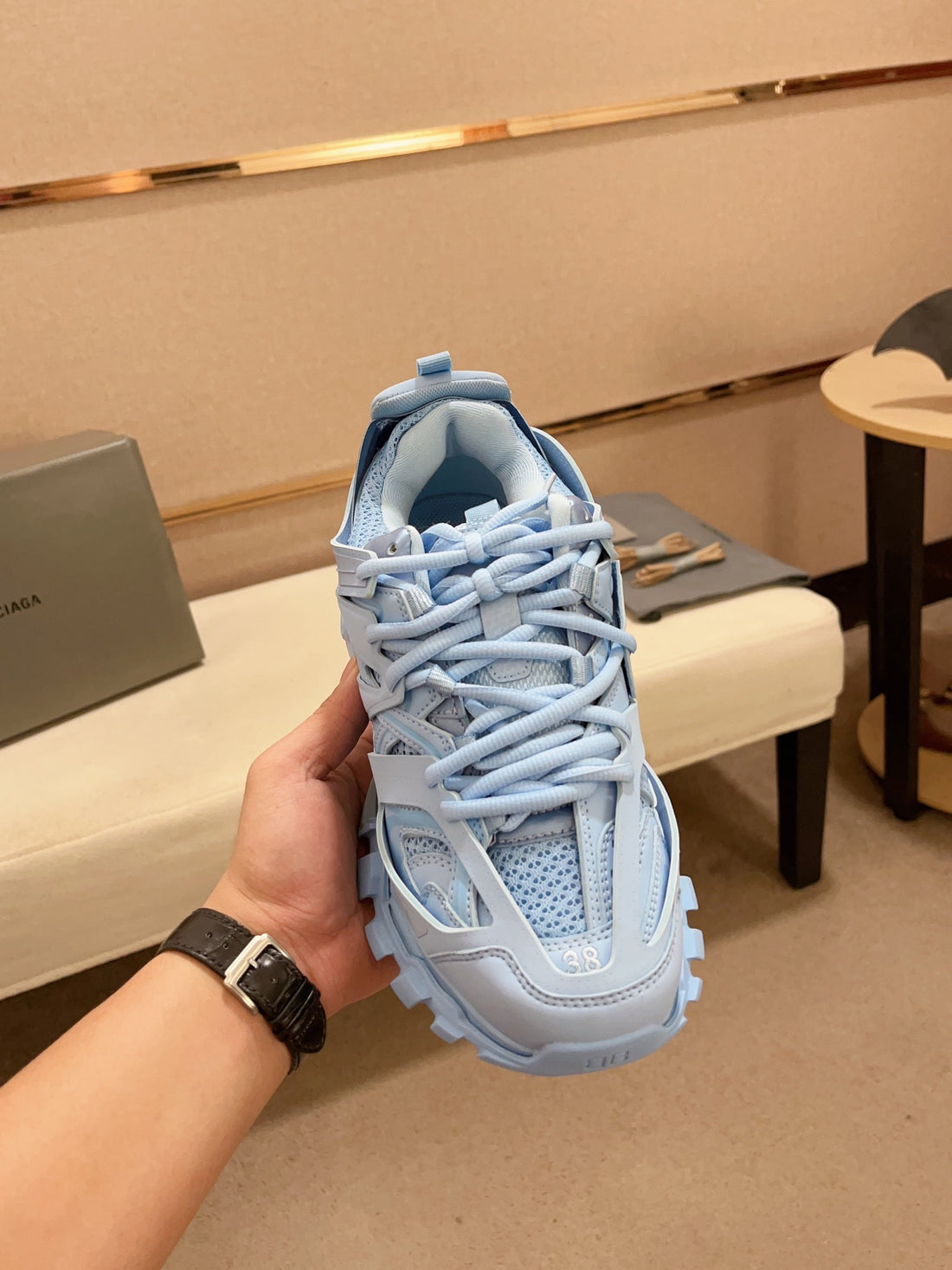 Balenciaga Track Sneakñers – Bold Design Meets High-Performance Comfort