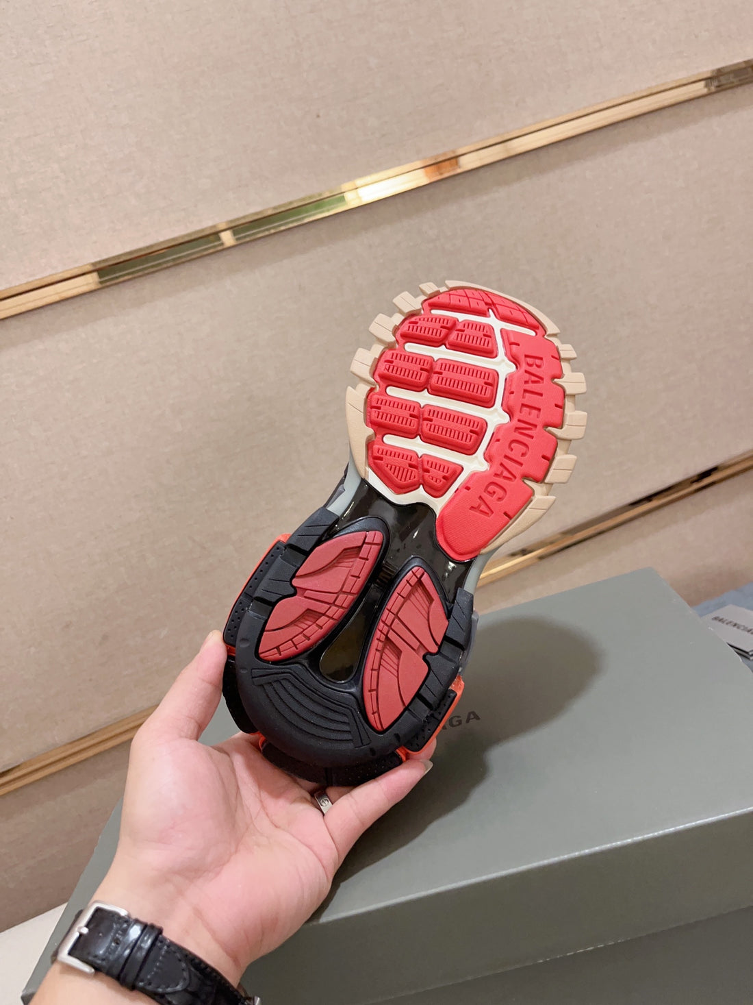 Balenciaga Track Sneakñers – Bold Design Meets High-Performance Comfort