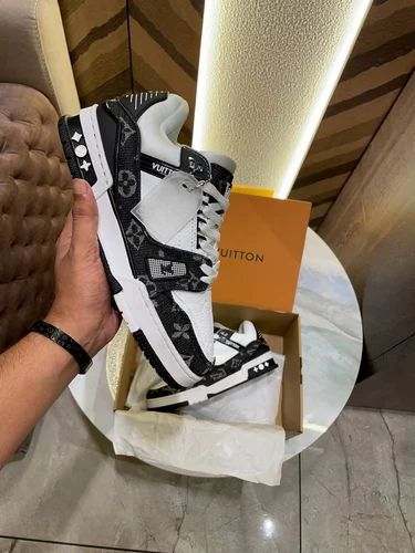 Louis Vuitton Trainer – A Bold Statement of Luxury and Urban Style