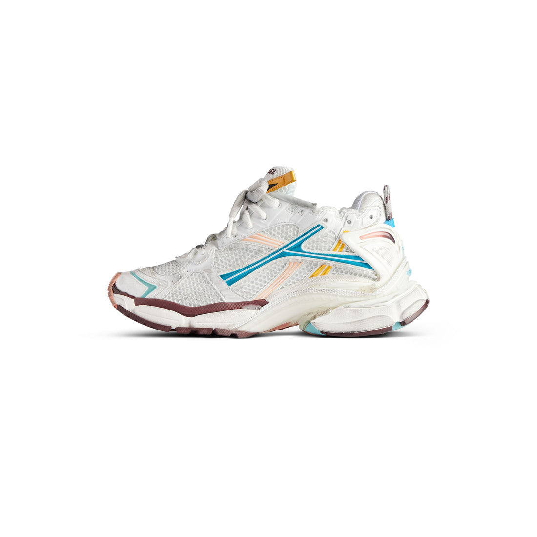 Balenciaga Runner – Where High Fashion Meets Retro Athleticism