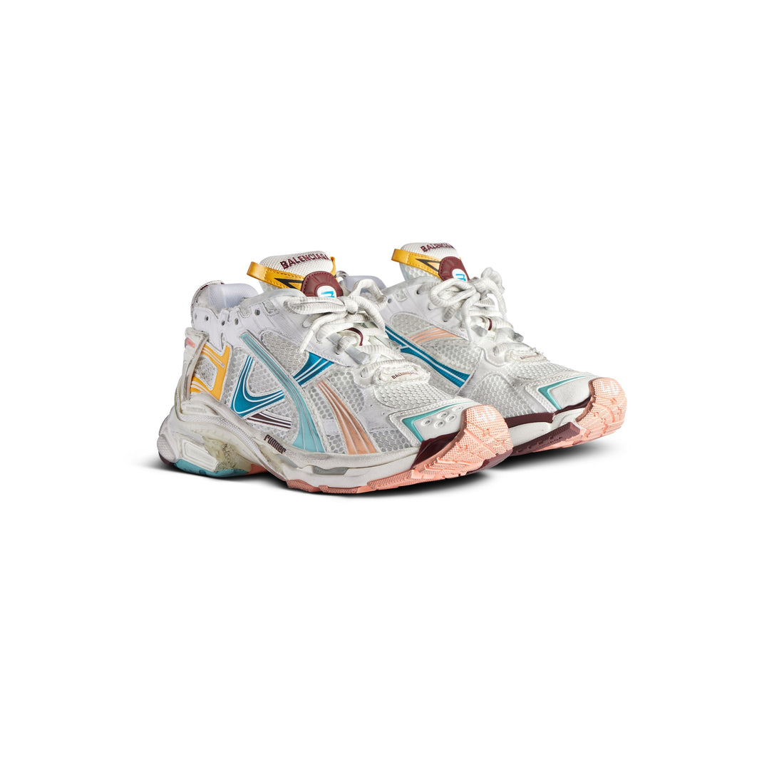 Balenciaga Runner – Where High Fashion Meets Retro Athleticism