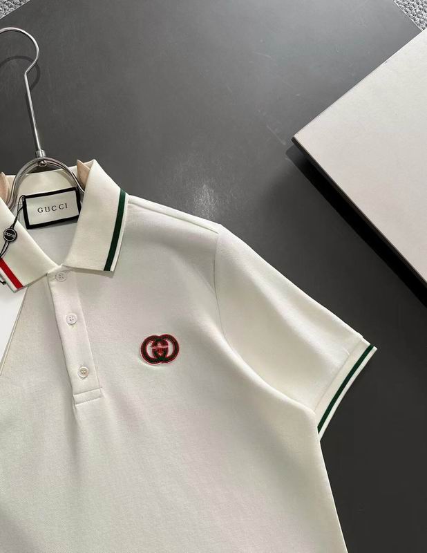 Gucci T-Shirt – Style, Comfort & Elegance in Every Detail