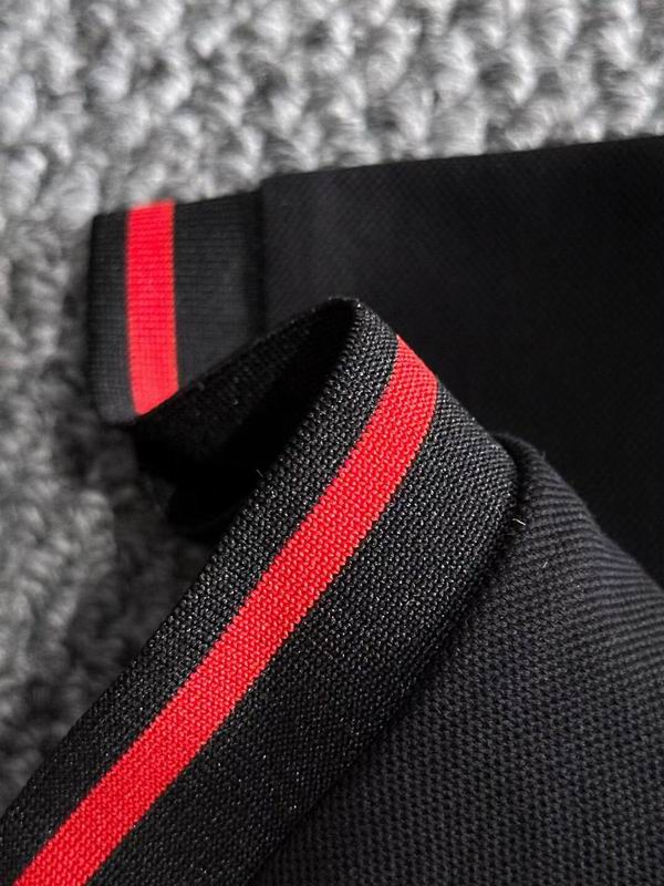 Gucci T-Shirt – Style, Comfort & Elegance in Every Detail