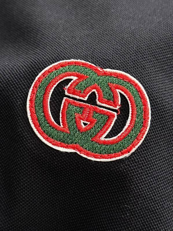 Gucci T-Shirt – Style, Comfort & Elegance in Every Detail