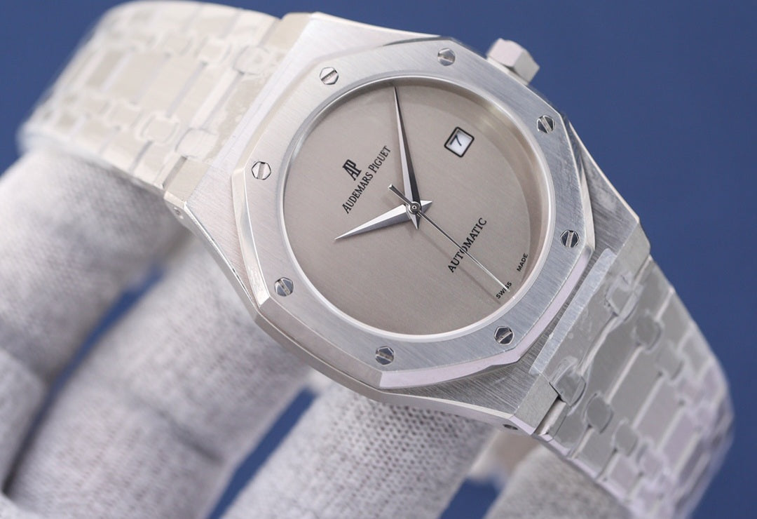Audemars Piguet Watch – Timeless Luxury, Prestige & Sophistication