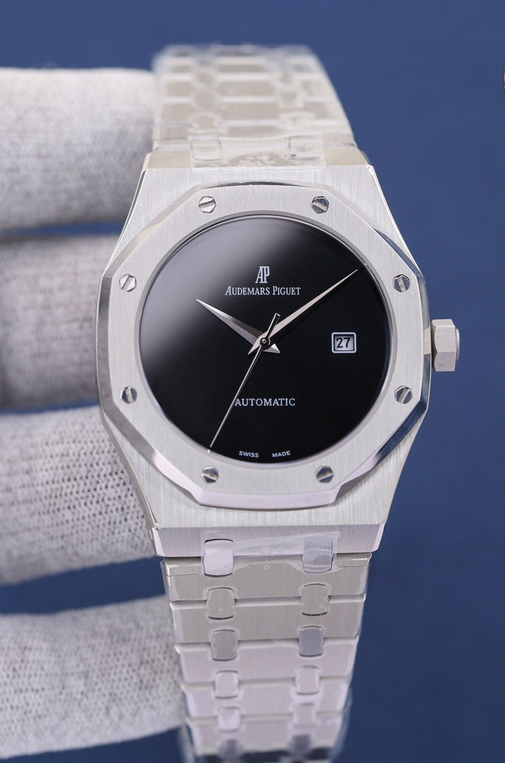 Audemars Piguet Watch – Timeless Luxury, Prestige & Sophistication