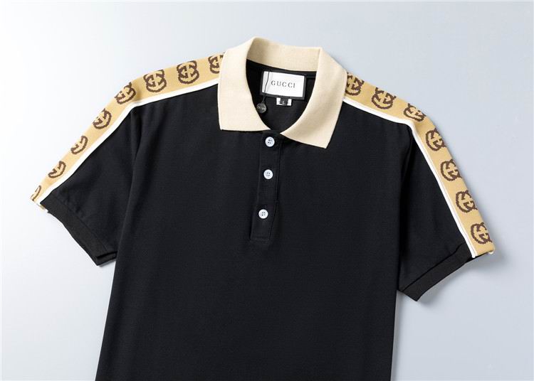 Gucci T-Shirt – Style, Comfort & Elegance in Every Detail