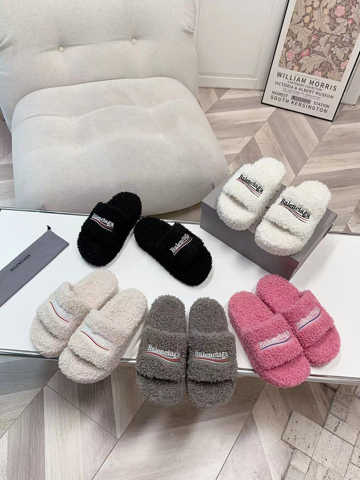 Balenciaga Furry Pool Slide – Where Luxury Meets Comfort