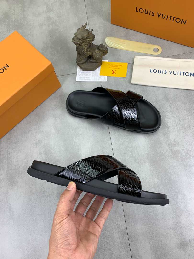 Men’s Slide Sandals – Comfort Meets Everyday Style