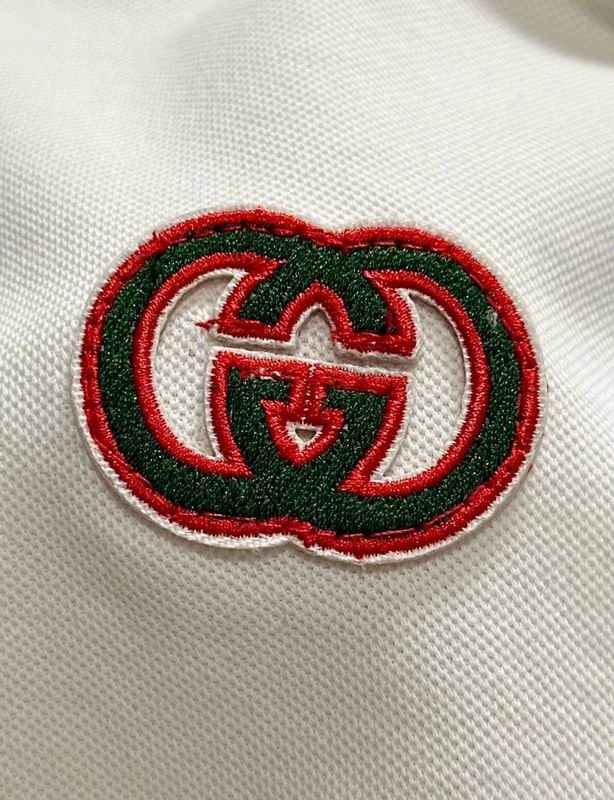 Gucci T-Shirt – Style, Comfort & Elegance in Every Detail