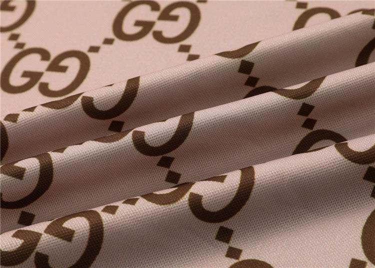 Gucci T-Shirt – Style, Comfort & Elegance in Every Detail