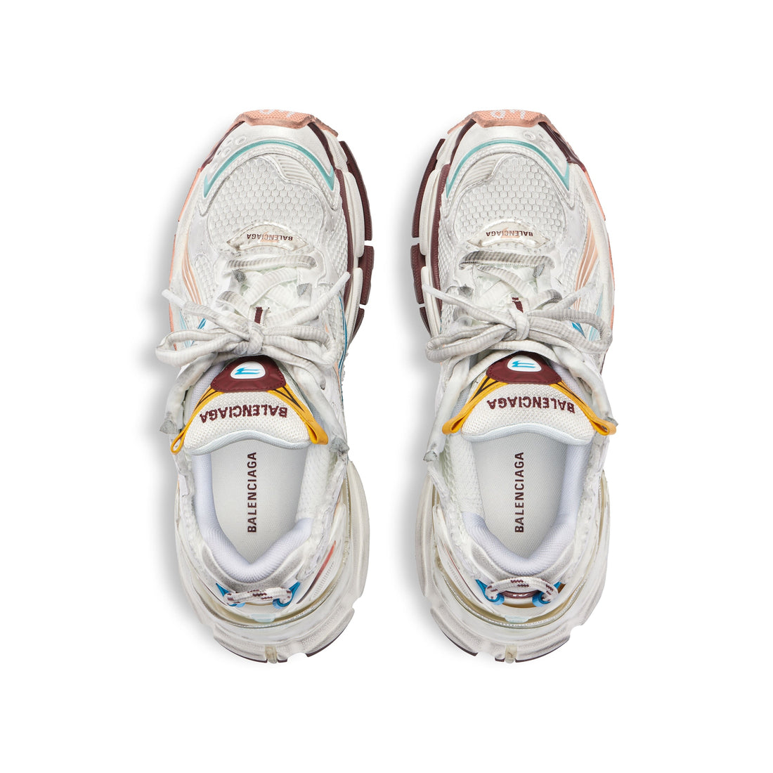 Balenciaga Runner – Where High Fashion Meets Retro Athleticism
