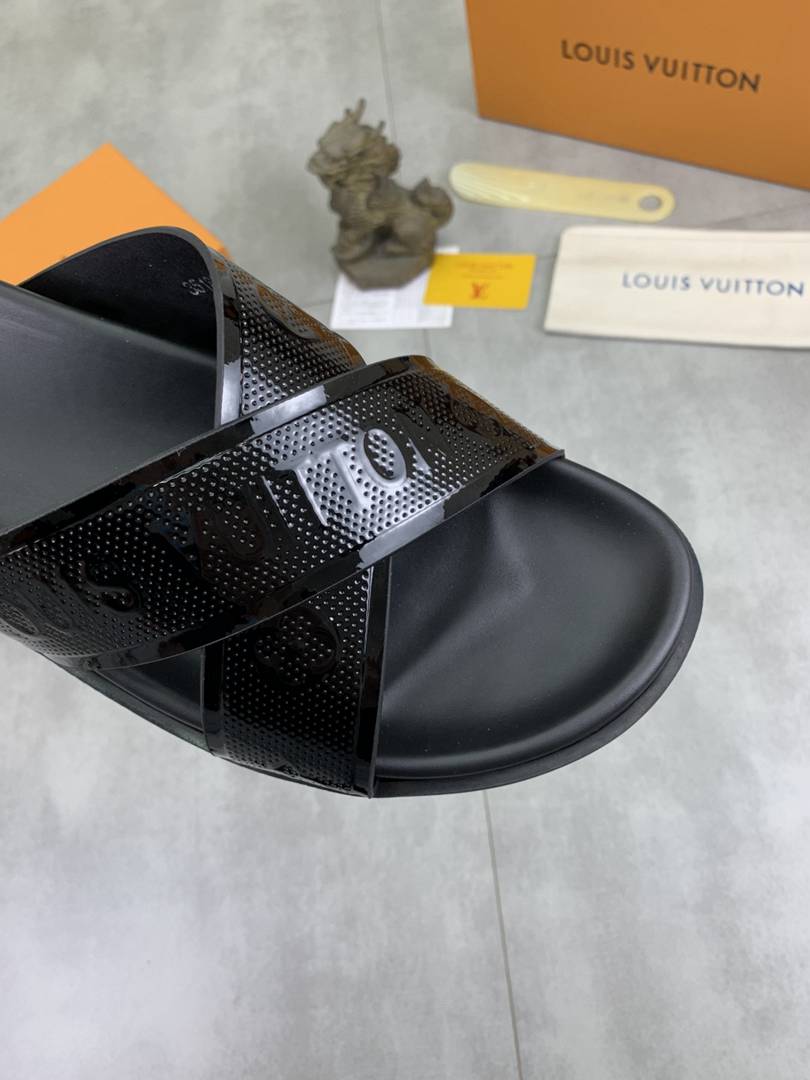 Men’s Slide Sandals – Comfort Meets Everyday Style