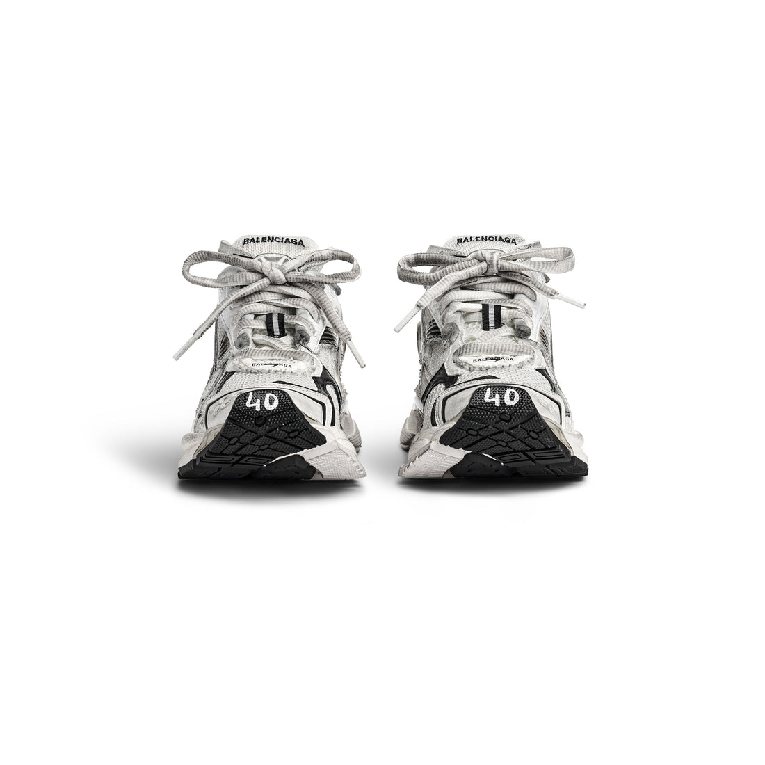 Balenciaga Runner – Where High Fashion Meets Retro Athleticism
