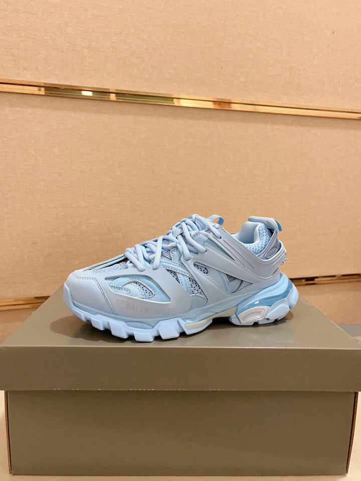 Balenciaga Track Sneakñers – Bold Design Meets High-Performance Comfort