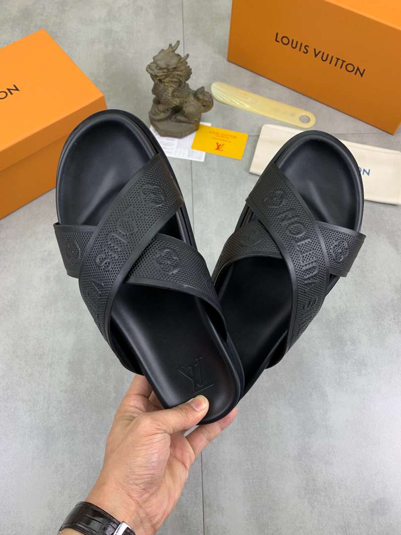 Men’s Slide Sandals – Comfort Meets Everyday Style